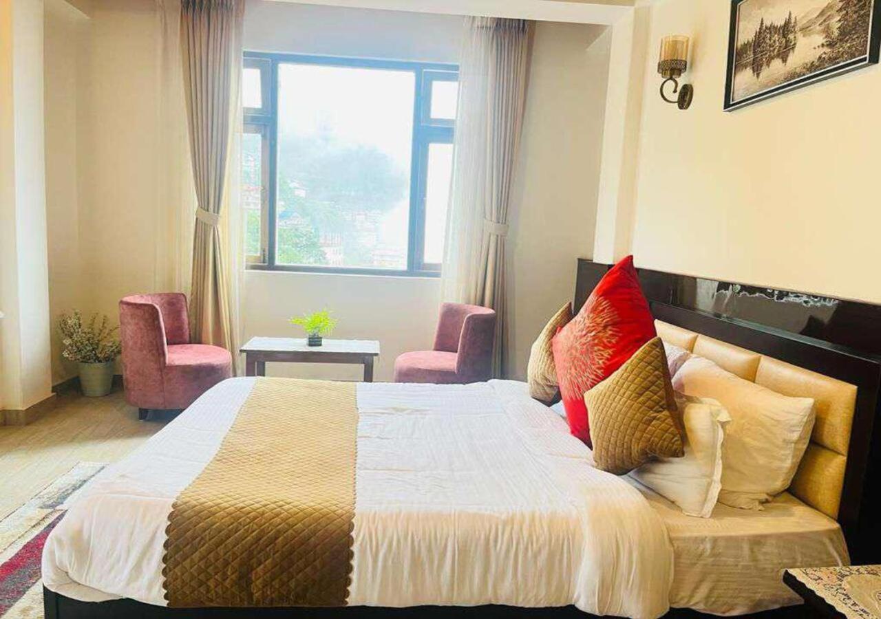 Maplewood Hotel & Spa 강토크 외부 사진