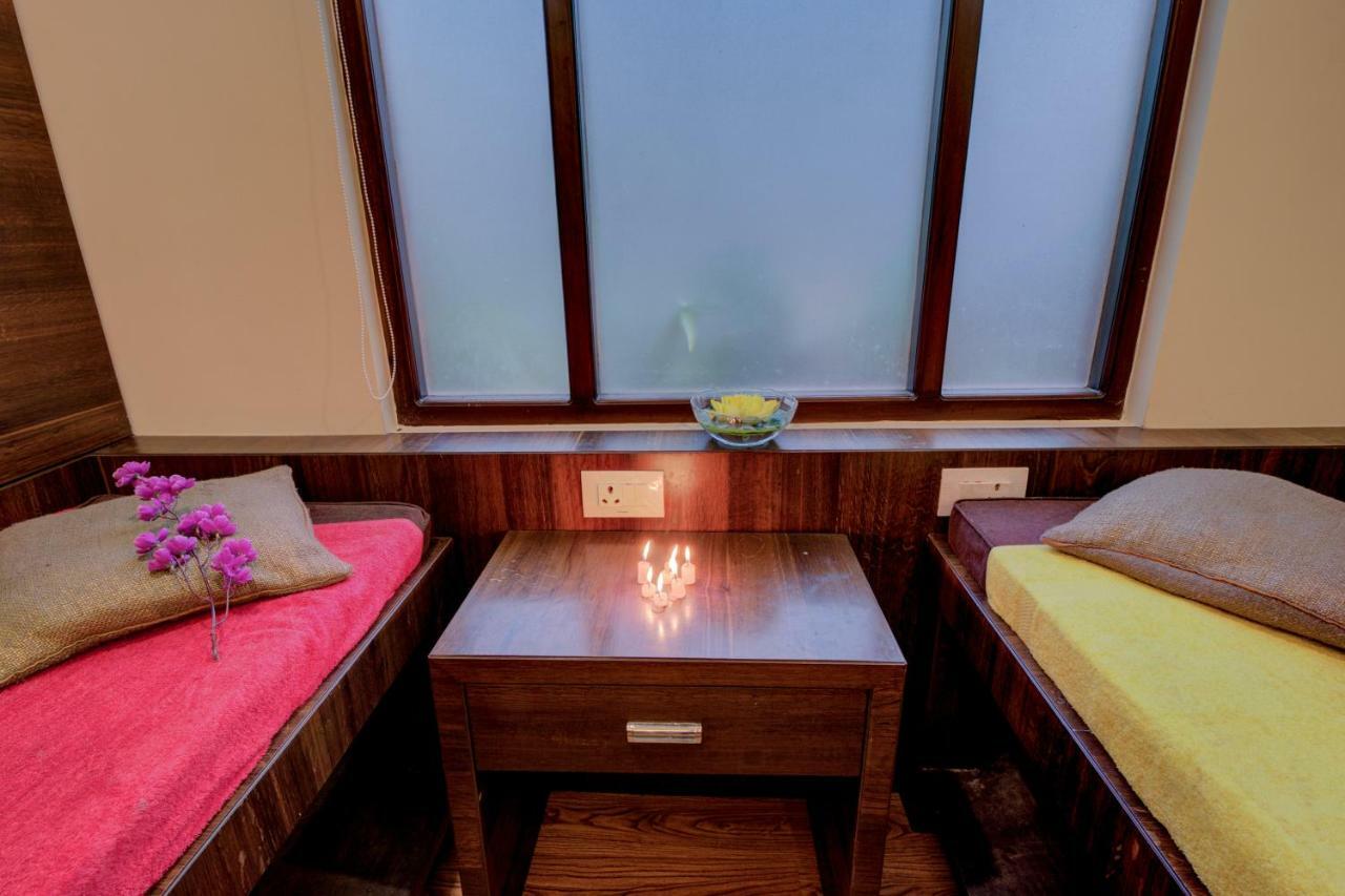 Maplewood Hotel & Spa 강토크 외부 사진